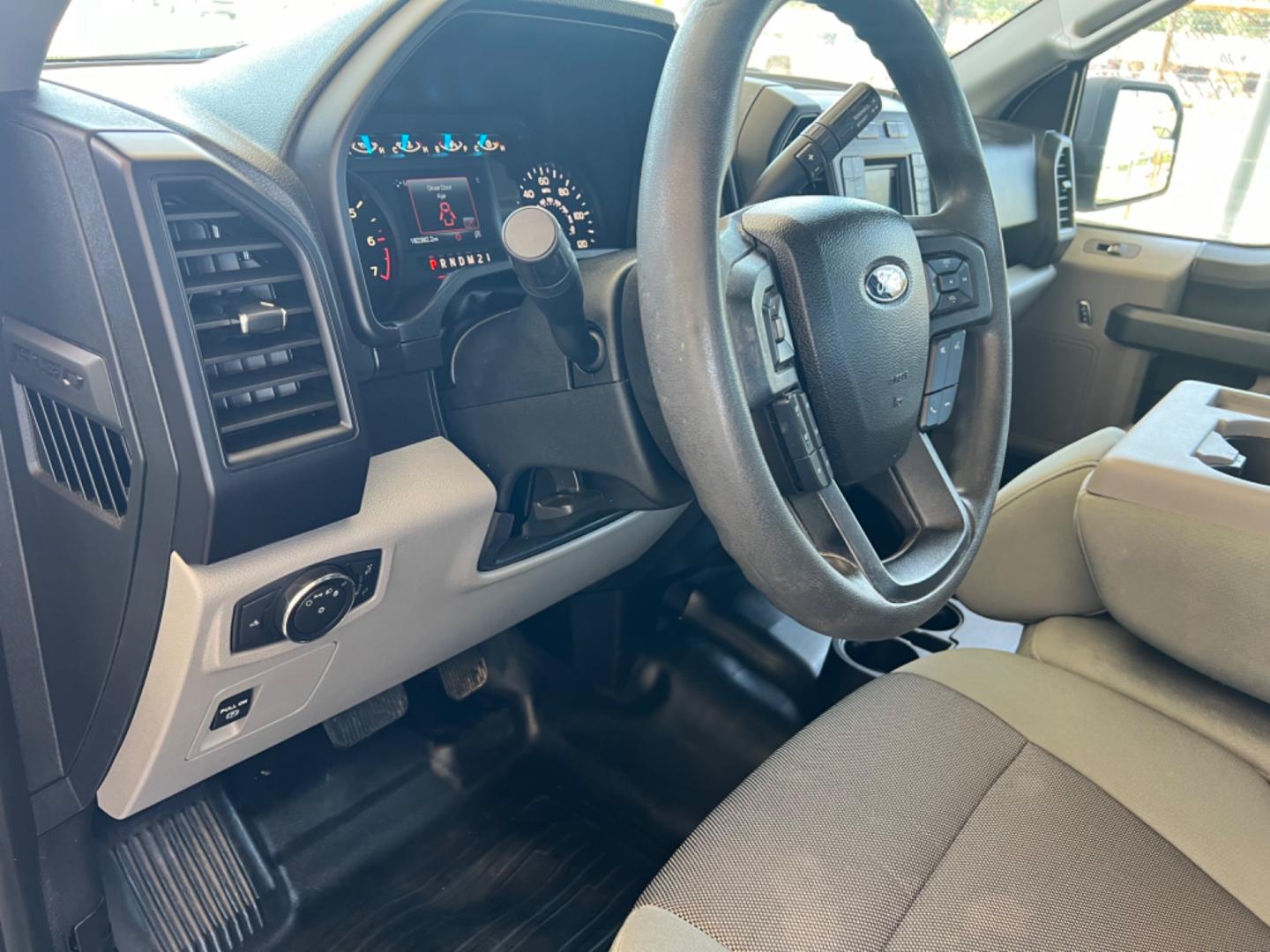 2016 White /Grey Ford F-150 XL (1FTEX1CP7GK) with an 2.7 V6 EcoBoost engine, Automatic transmission, located at 4520 Airline Hwy, Baton Rouge, LA, 70805, (225) 357-1497, 30.509325, -91.145432 - 2016 Ford F150 SuperCab XL ***One Owner*** 2.7 V6 EcoBoost Gas, 182K Miles, Clean Truck, Power Windows, Locks & Mirrors, Cold A/C, Tow Pkg. FOR INFO PLEASE CONTACT JEFF AT 225 357-1497 CHECK OUT OUR A+ RATING WITH THE BETTER BUSINESS BUREAU WE HAVE BEEN A FAMILY OWNED AND OPERATED BUSINESS AT THE S - Photo#13